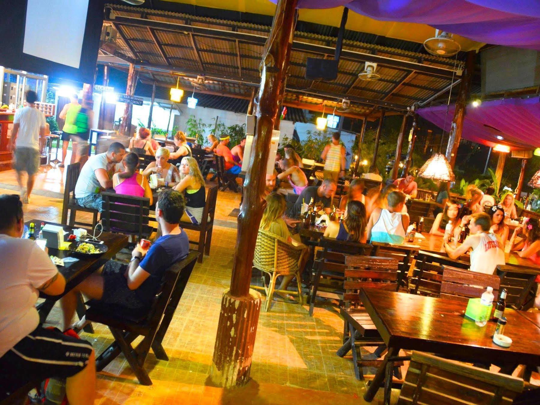 קופנגן The Beach Village מראה חיצוני תמונה